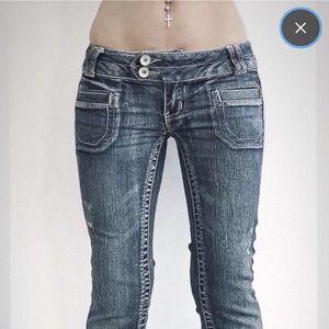 Y2K Candie's low rise asymmetrical Blue Flare Jeans patch pockets